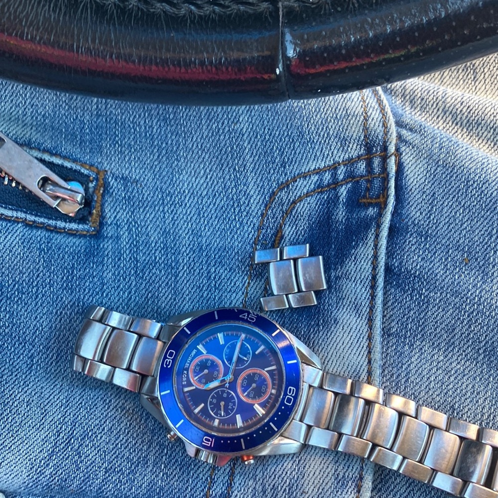 Mens watch